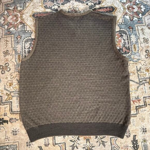 Segreto Vintage Made in Bulgaria 100% Pure Wool Italian Sweater Vest Medium - Picture 4 of 7
